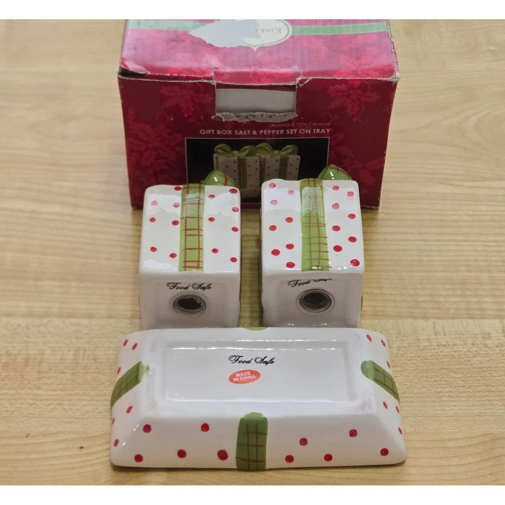 Kirklands Christmas Gift Box Salt Pepper Shaker Set with Tray Ceramic NEW
